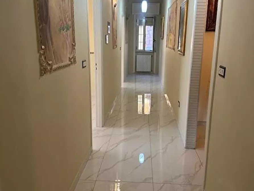 Immagine 1 di Appartamento in affitto  in VIA SALVATORE DALI a Carinaro