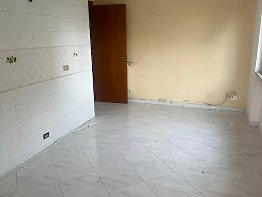 Immagine 12 di Appartamento in vendita  in VIA BUONARROTI a Santa Maria Capua Vetere