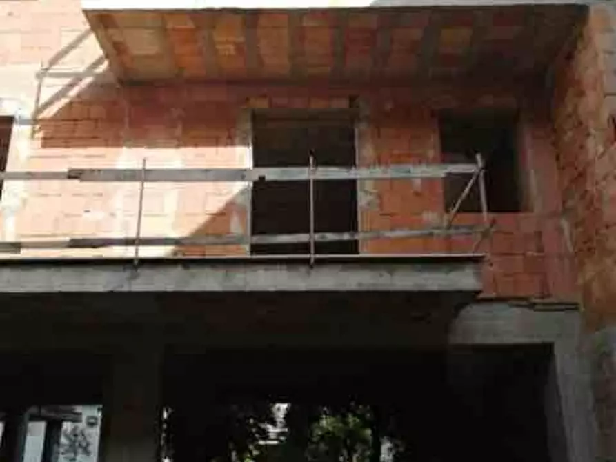 Immagine 2 di Villa in vendita  in VIA  ROMA 250 a Trentola Ducenta