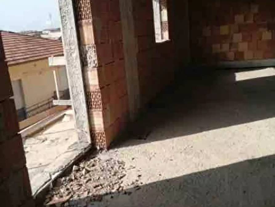 Immagine 3 di Villa in vendita  in VIA  ROMA 250 a Trentola Ducenta