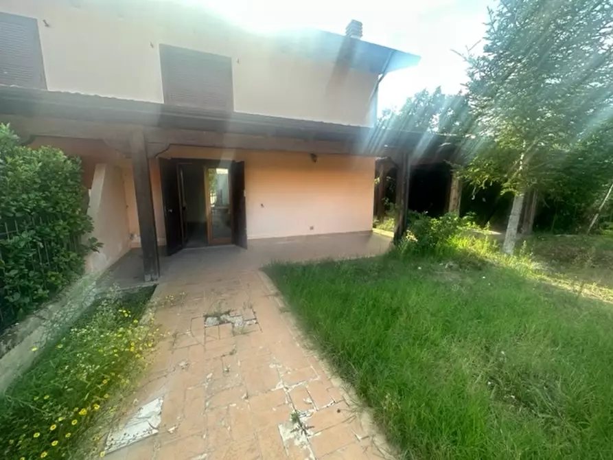 Immagine 5 di Villa in vendita  in STRADA PROVINCIALE SANTA MARIA SNC a Vinchiaturo