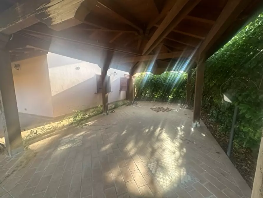 Immagine 7 di Villa in vendita  in STRADA PROVINCIALE SANTA MARIA SNC a Vinchiaturo