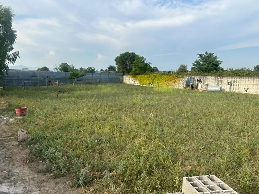 Immagine 2 di Terreno industriale in vendita  in VIA CUPA CROCIFISSO a Villa Di Briano