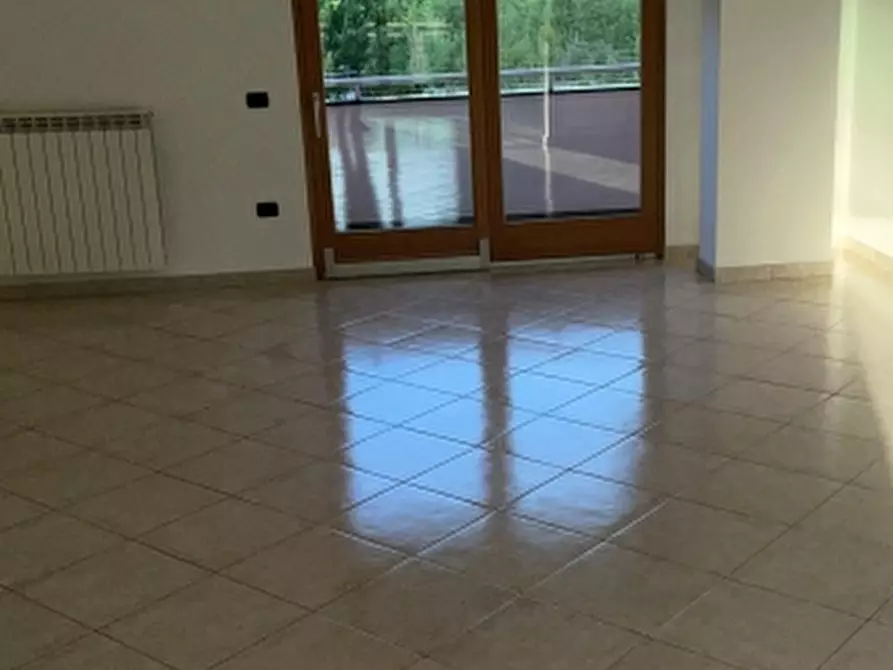 Immagine 1 di Appartamento in affitto  in via bartali snc a Trentola Ducenta