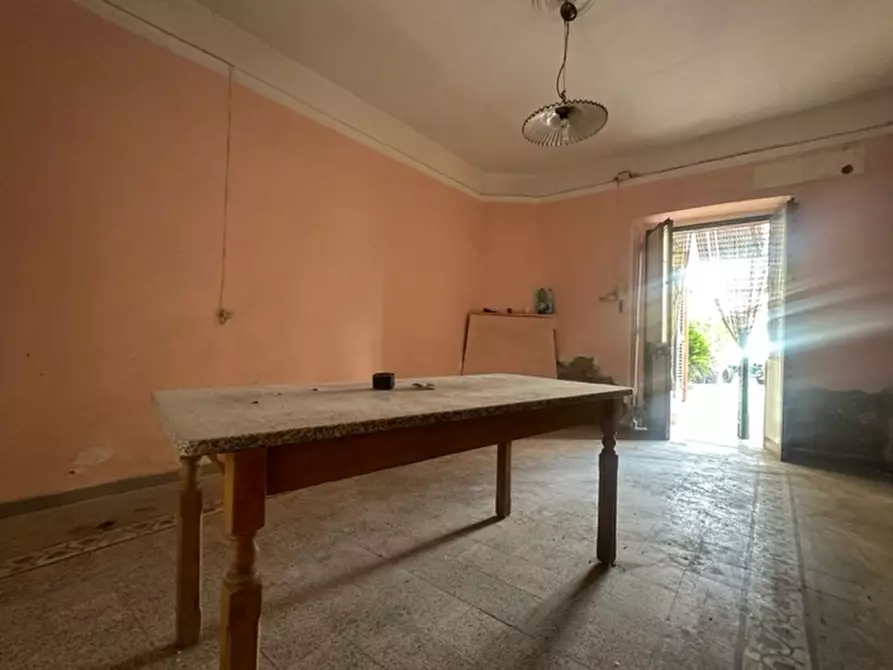 Immagine 5 di Casa semindipendente in vendita  in VIA PACE 2 a Carinaro