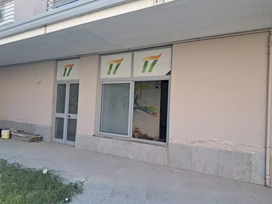 Immagine 1 di Ufficio in affitto  in VIA ROMANIELLO SNC a Trentola Ducenta
