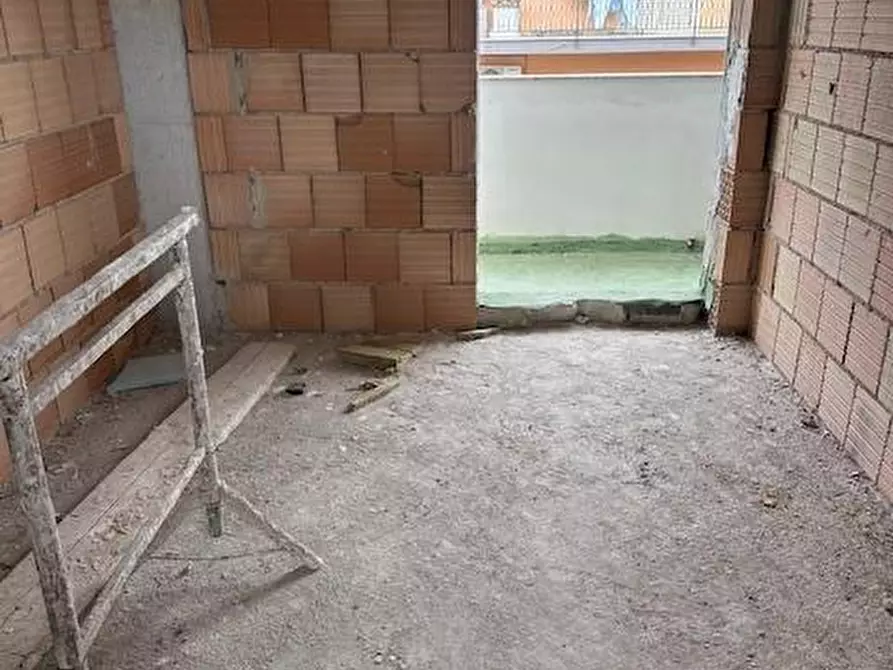 Immagine 4 di Casa semindipendente in vendita  in VIA CAMPANELLO SNC a Teverola