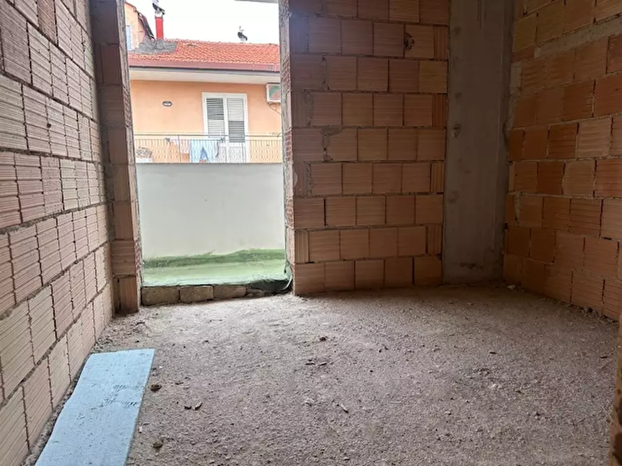 Immagine 5 di Casa semindipendente in vendita  in VIA CAMPANELLO SNC a Teverola