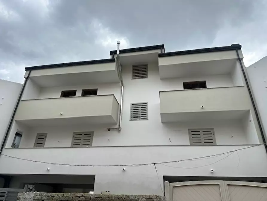 Immagine 1 di Casa semindipendente in vendita  in VIA CAMPANELLO SNC a Teverola