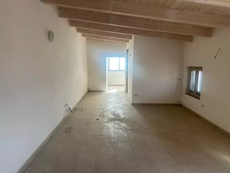Immagine 6 di Attico in vendita  in VIA APPIA a San Nicola La Strada