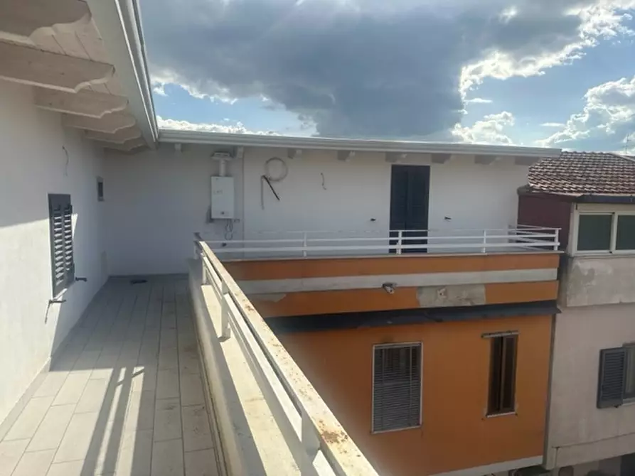 Immagine 5 di Attico in vendita  in VIA APPIA a San Nicola La Strada