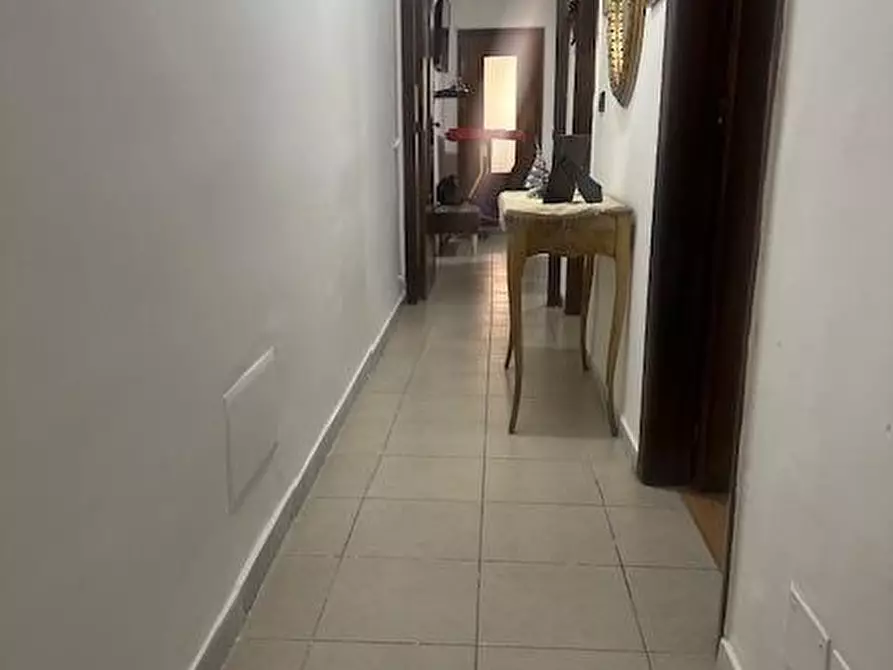 Immagine 3 di Appartamento in vendita  in VIA GAROFANO a Aversa