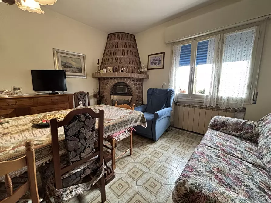 Immagine 4 di Appartamento in vendita  a Carpi