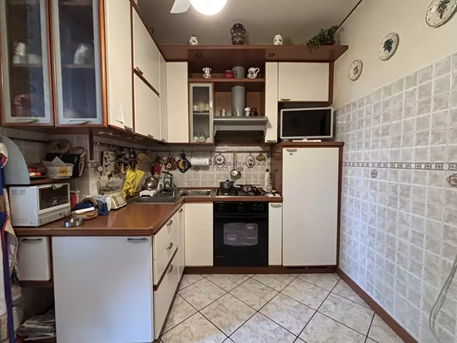 Immagine 5 di Appartamento in vendita  a Carpi