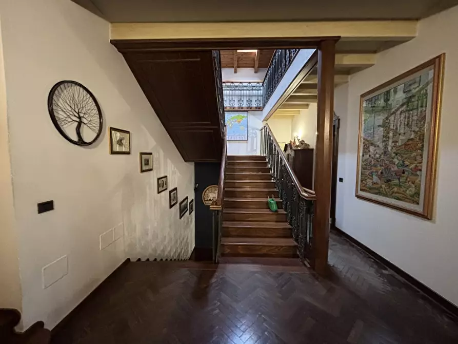 Immagine 15 di Villa in vendita  a Carpi