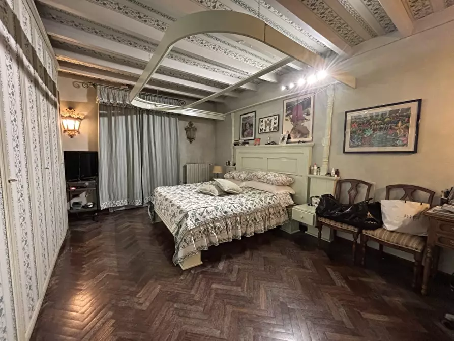 Immagine 19 di Villa in vendita  a Carpi