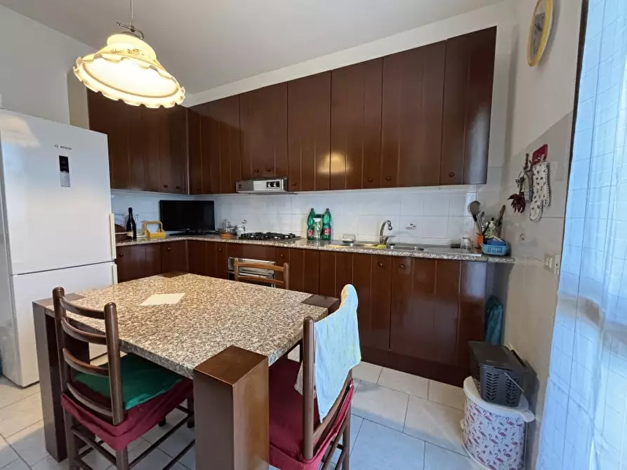 Immagine 10 di Appartamento in vendita  a Soliera