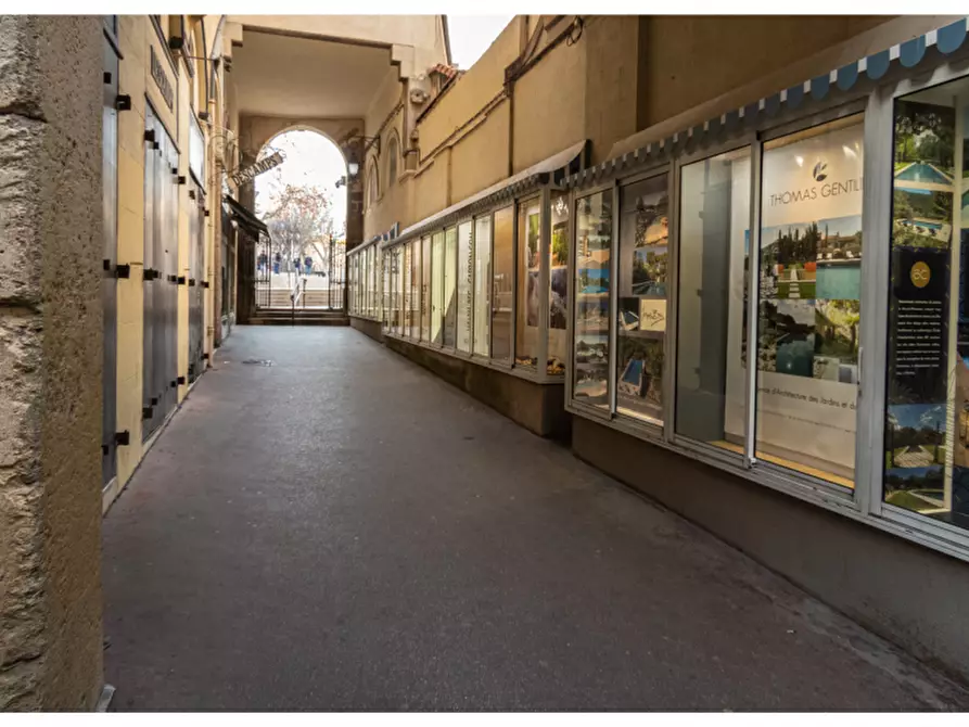 Immagine 2 di Attività commerciale in vendita  a Campagnola Emilia