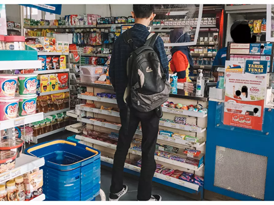 Immagine 4 di Attività commerciale in vendita  a Campagnola Emilia