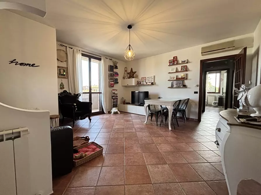 Immagine 1 di Appartamento in vendita  a Carpi