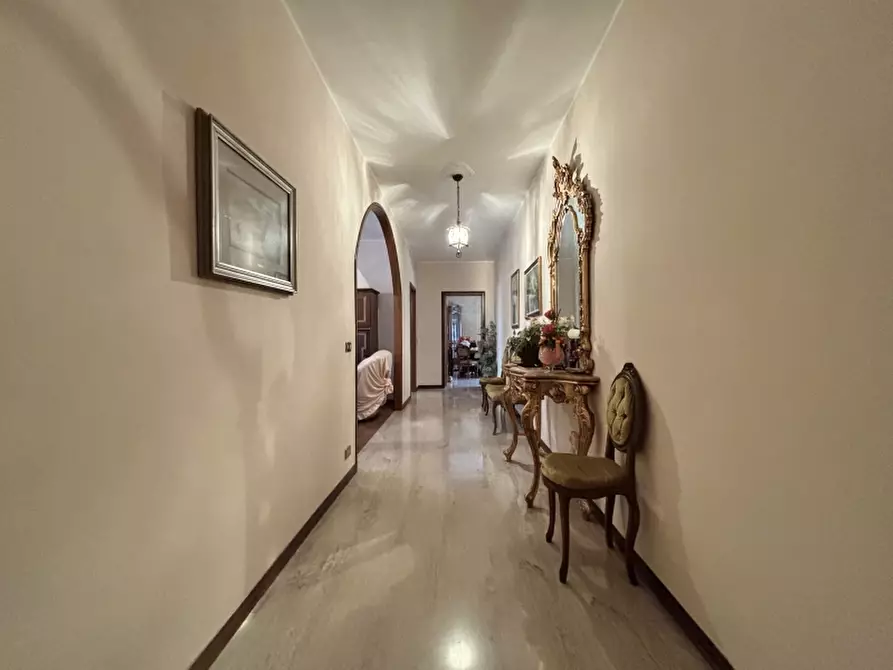 Immagine 2 di Appartamento in vendita  a Carpi