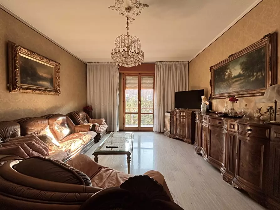 Immagine 1 di Appartamento in vendita  a Carpi