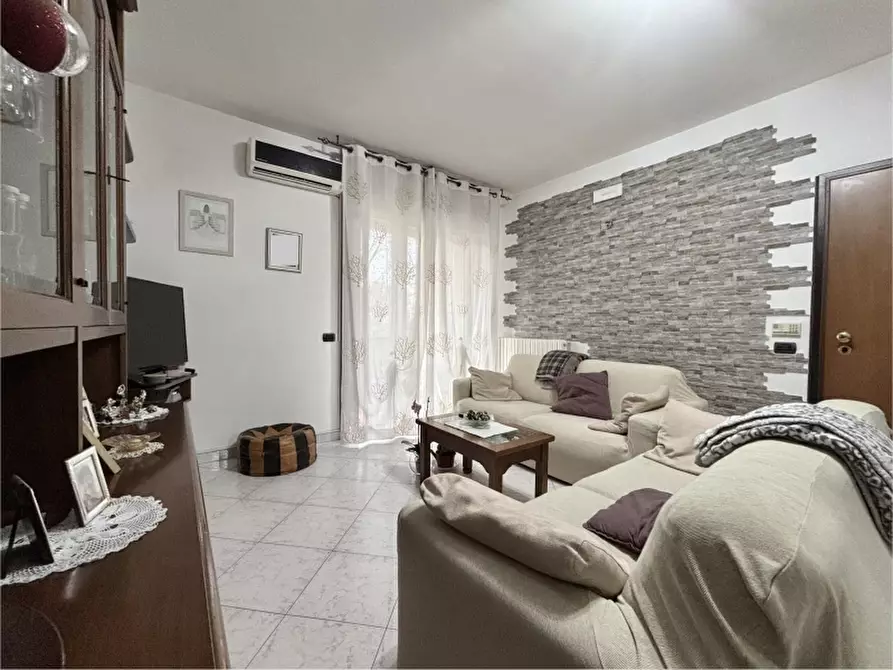 Immagine 7 di Appartamento in vendita  a Soliera