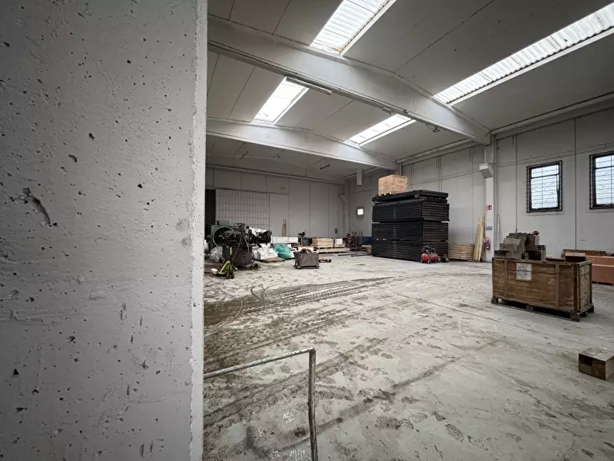 Immagine 15 di Capannone industriale in vendita  a Formigine