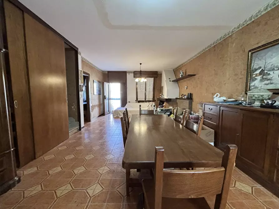 Immagine 2 di Villetta a schiera in vendita  a Soliera