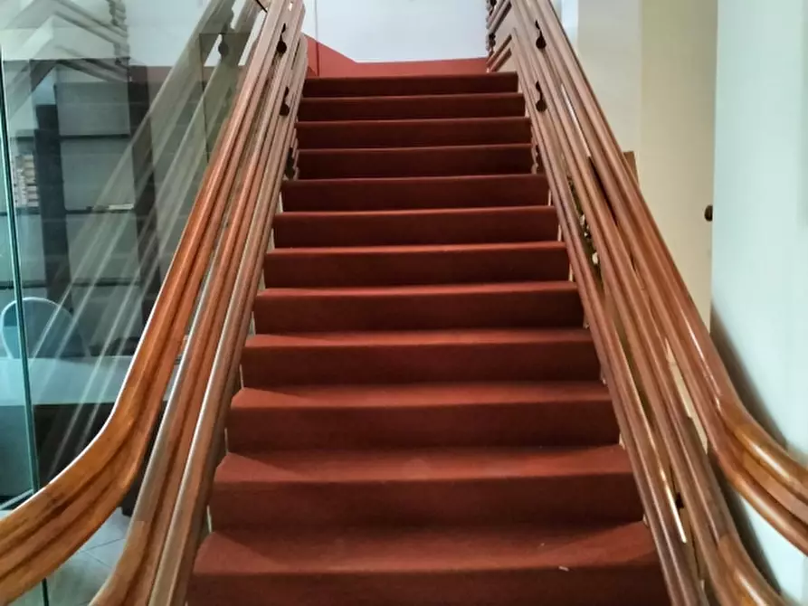 Immagine 9 di Capannone industriale in vendita  a Rolo