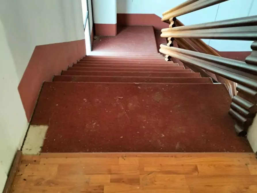 Immagine 10 di Capannone industriale in vendita  a Rolo