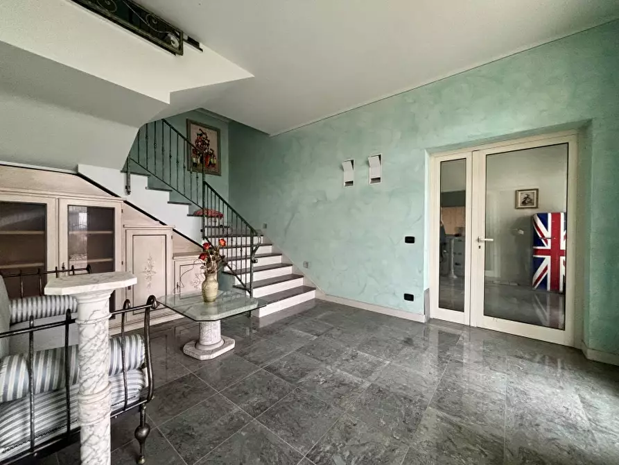 Immagine 8 di Capannone industriale in vendita  a Carpi