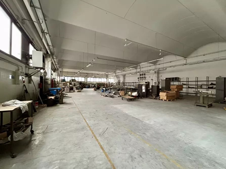 Immagine 22 di Capannone industriale in vendita  a Carpi