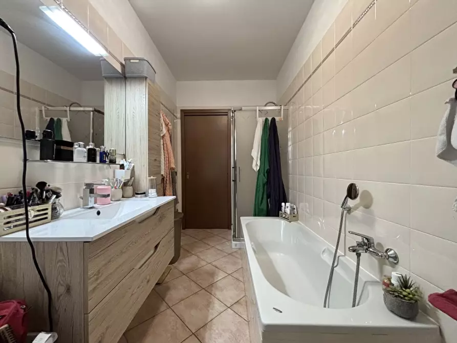 Immagine 10 di Appartamento in vendita  a Soliera