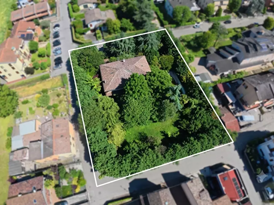 Immagine 5 di Villa in vendita  a Soliera