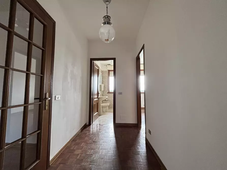 Immagine 18 di Appartamento in vendita  a Carpi