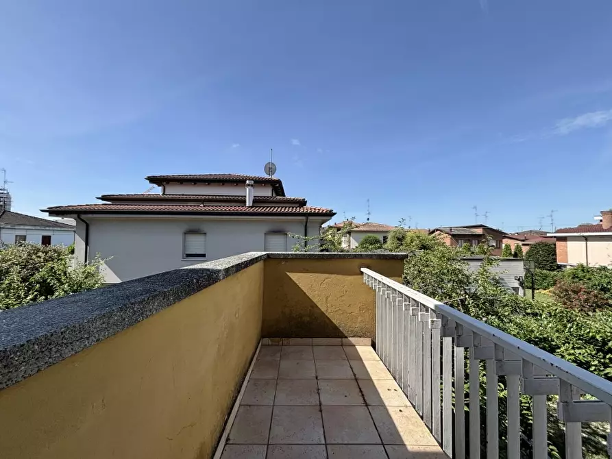 Immagine 18 di Appartamento in vendita  a Novi Di Modena