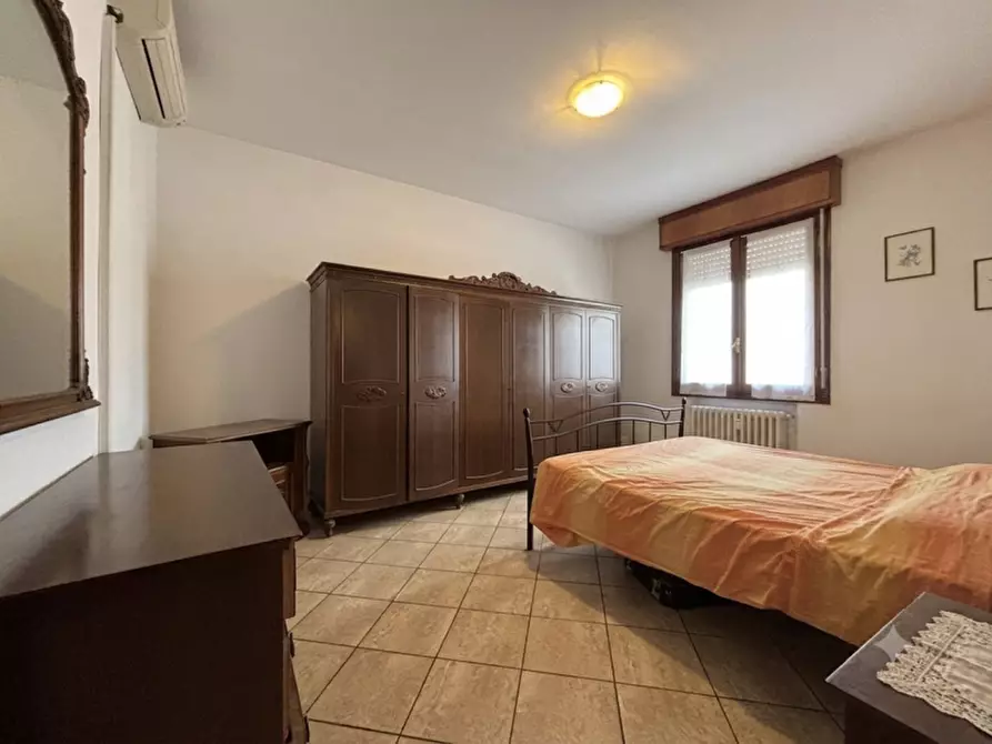 Immagine 19 di Appartamento in vendita  a Modena