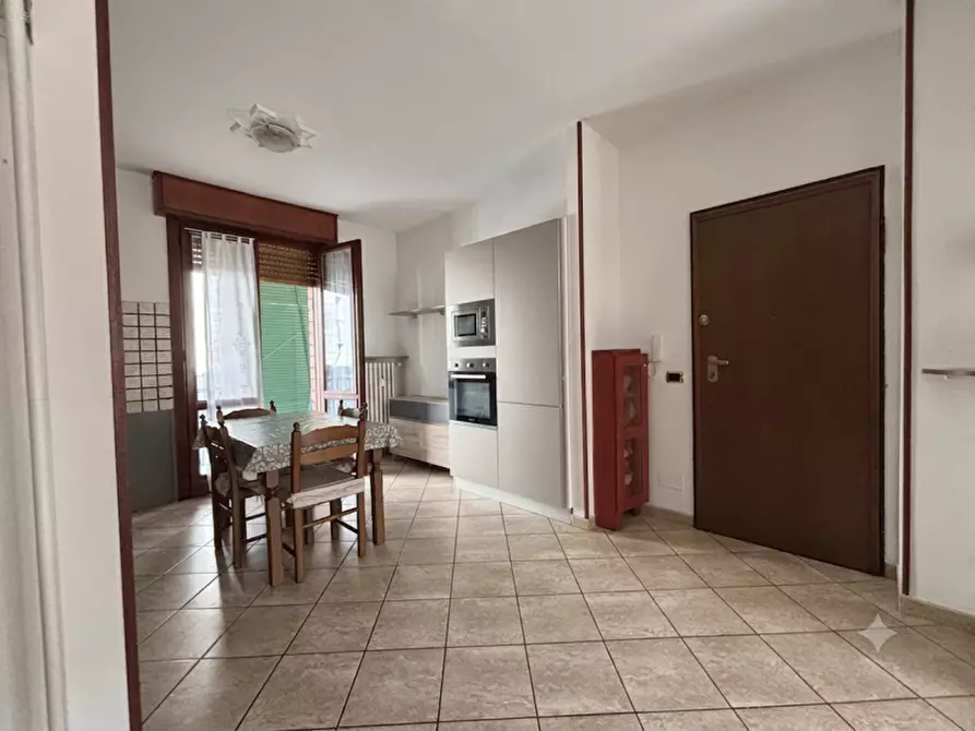 Immagine 1 di Appartamento in vendita  a Modena
