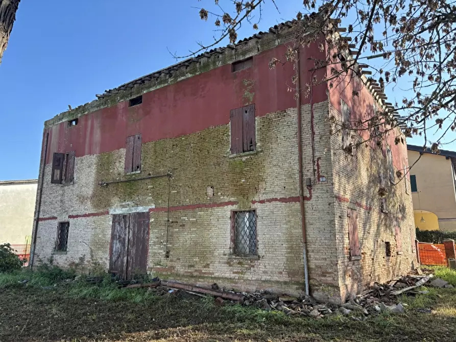 Immagine 8 di Rustico / casale in vendita  a Soliera