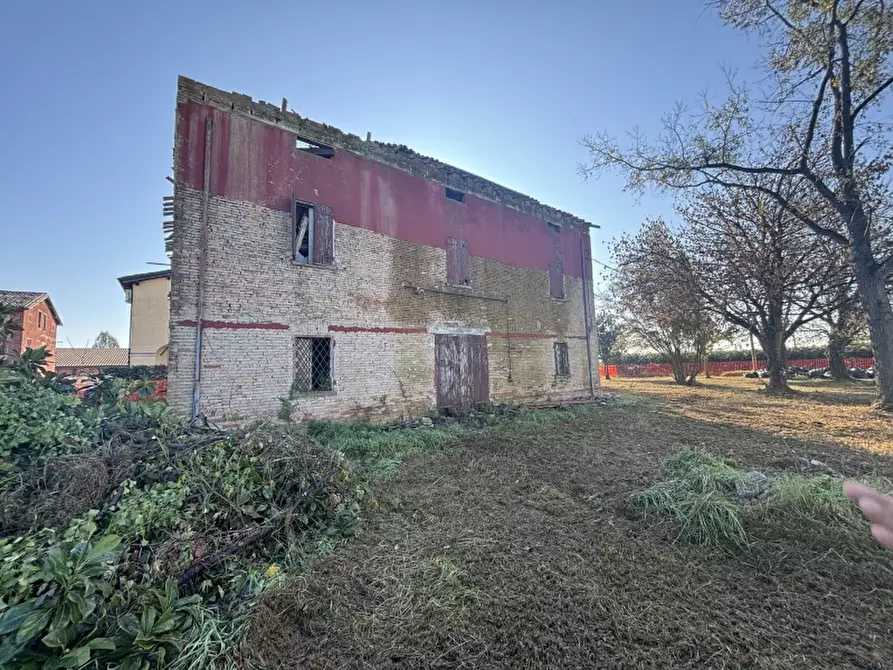 Immagine 6 di Rustico / casale in vendita  a Soliera