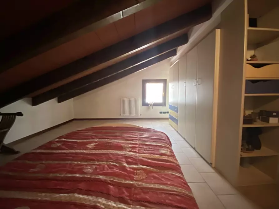 Immagine 13 di Appartamento in vendita  a Carpi