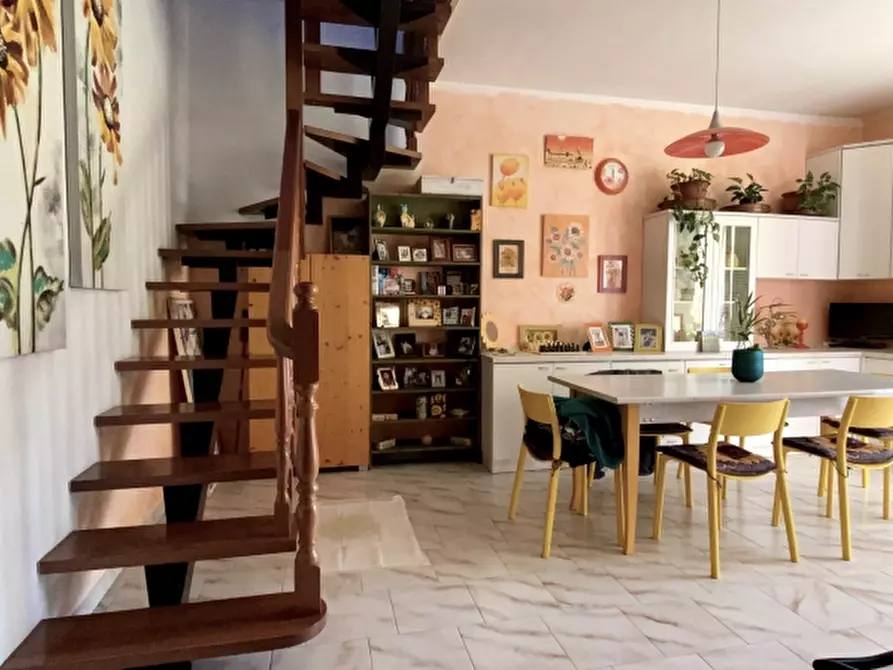 Immagine 5 di Appartamento in vendita  a Soliera