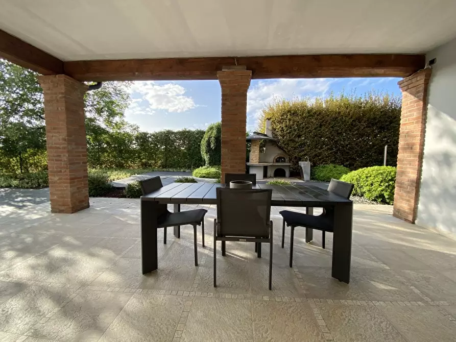 Immagine 9 di Villa in vendita  a Castelfranco Emilia