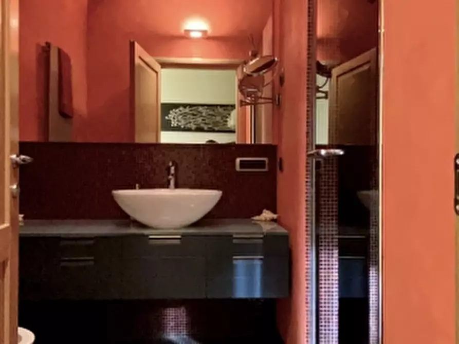 Immagine 31 di Villa in vendita  a Castelfranco Emilia