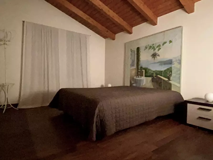 Immagine 34 di Villa in vendita  a Castelfranco Emilia