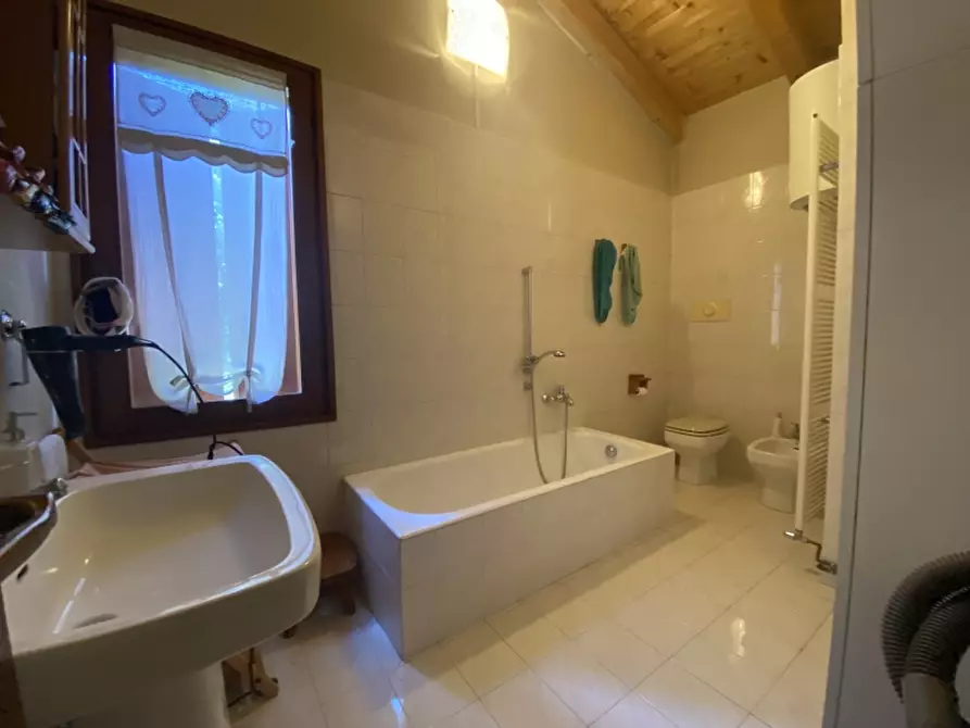 Immagine 16 di Casa indipendente in vendita  a Soliera