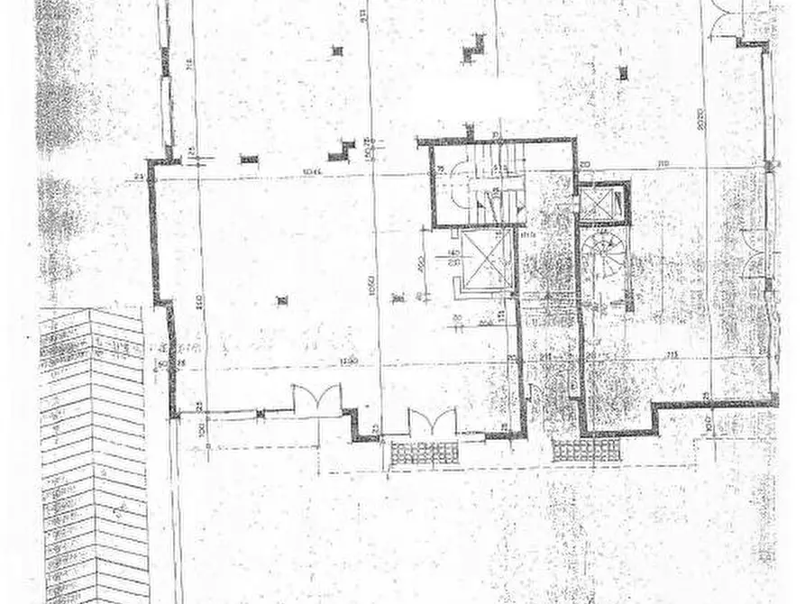Immagine 20 di Negozio in vendita  in Via Galasso Alghisi a Carpi