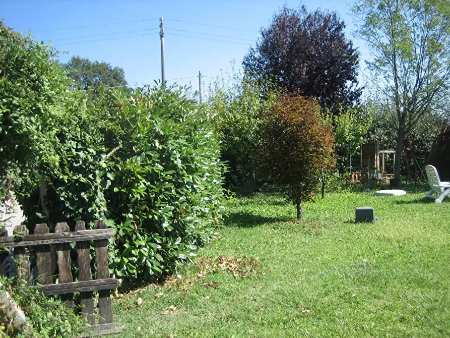 Immagine 19 di Appartamento in vendita  in Via Paganelle Guerri a Carpi