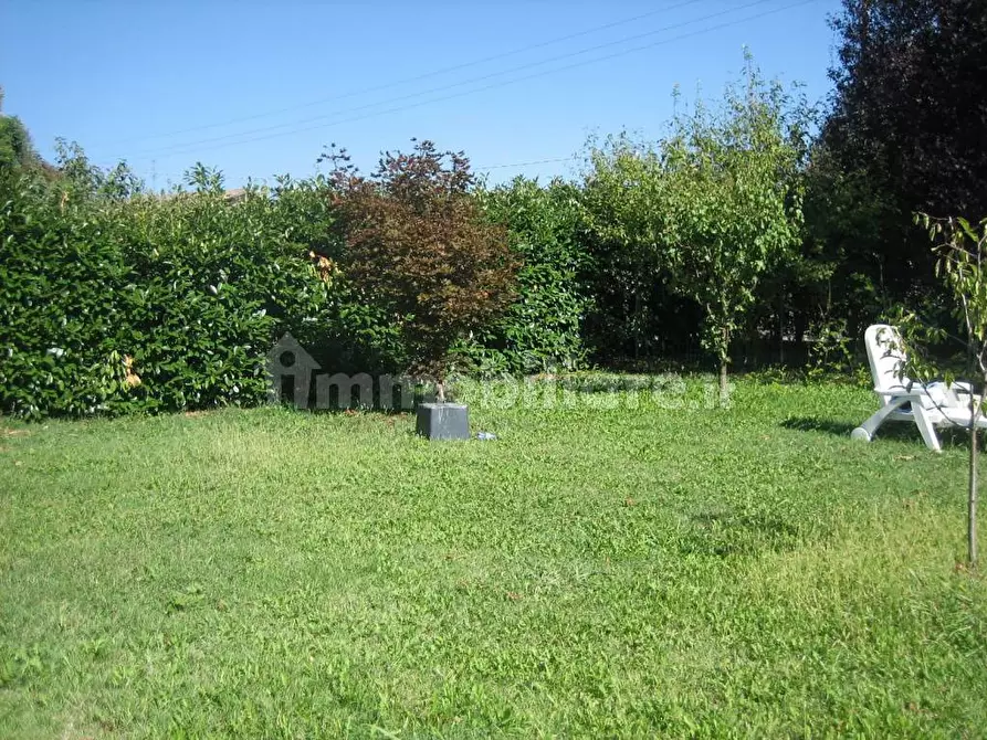 Immagine 3 di Appartamento in vendita  in Via Paganelle Guerri a Carpi